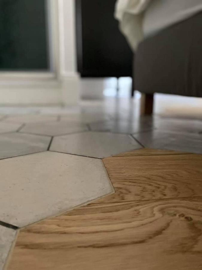 אוריי Residence L'Aristide : Appartement Naomi מראה חיצוני תמונה